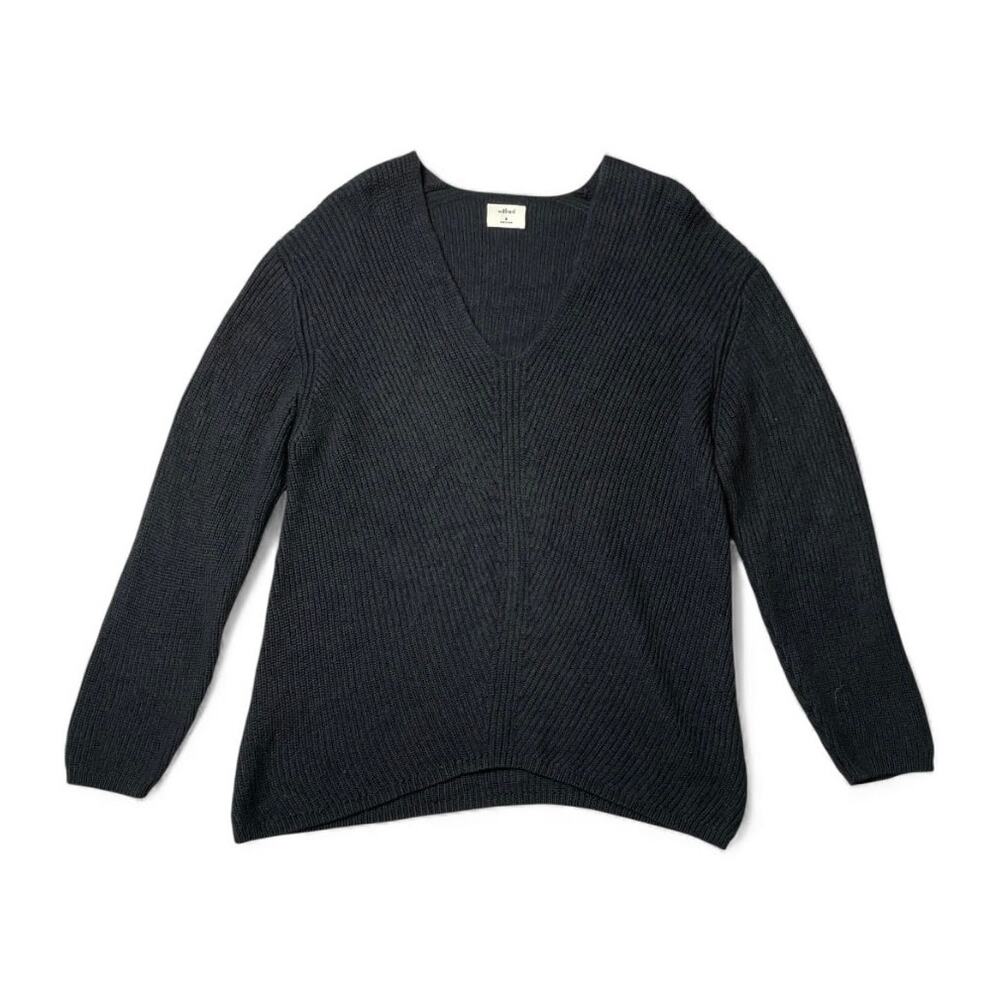 Wilfred Aritzia 100% Merino Wool V-Neck Sweater Black Medium
